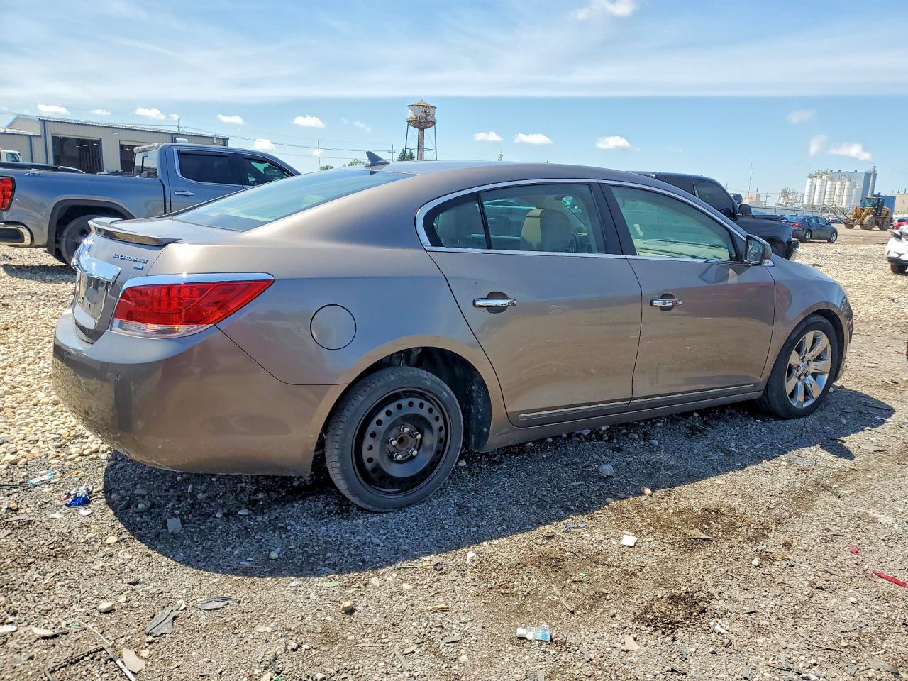 2011 BUICK LACROSSE