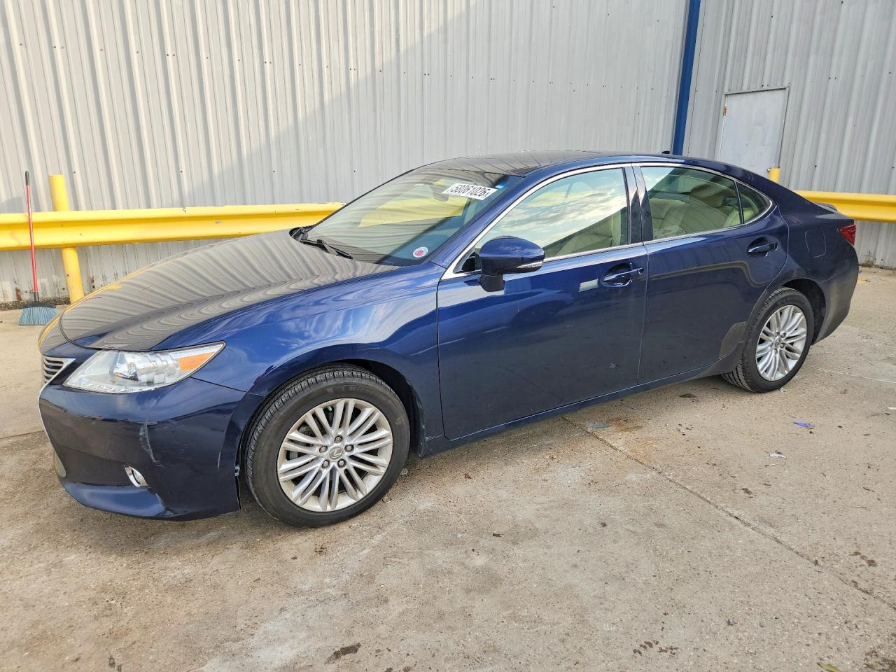 2015 LEXUS ES350