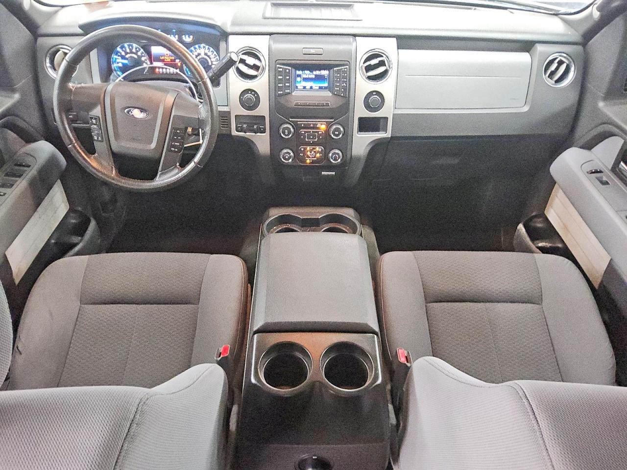 2013 FORD F150