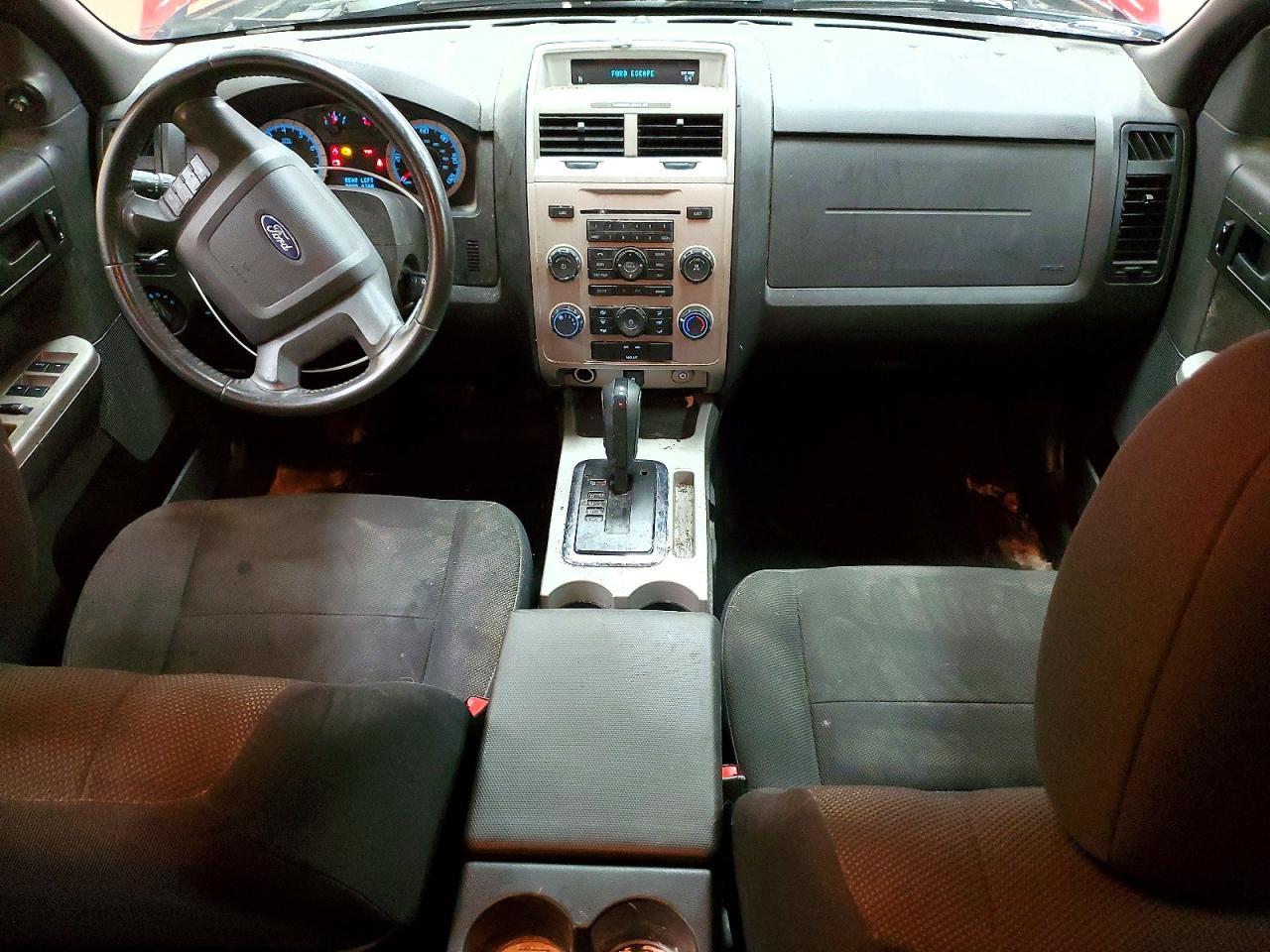 2009 FORD ESCAPE