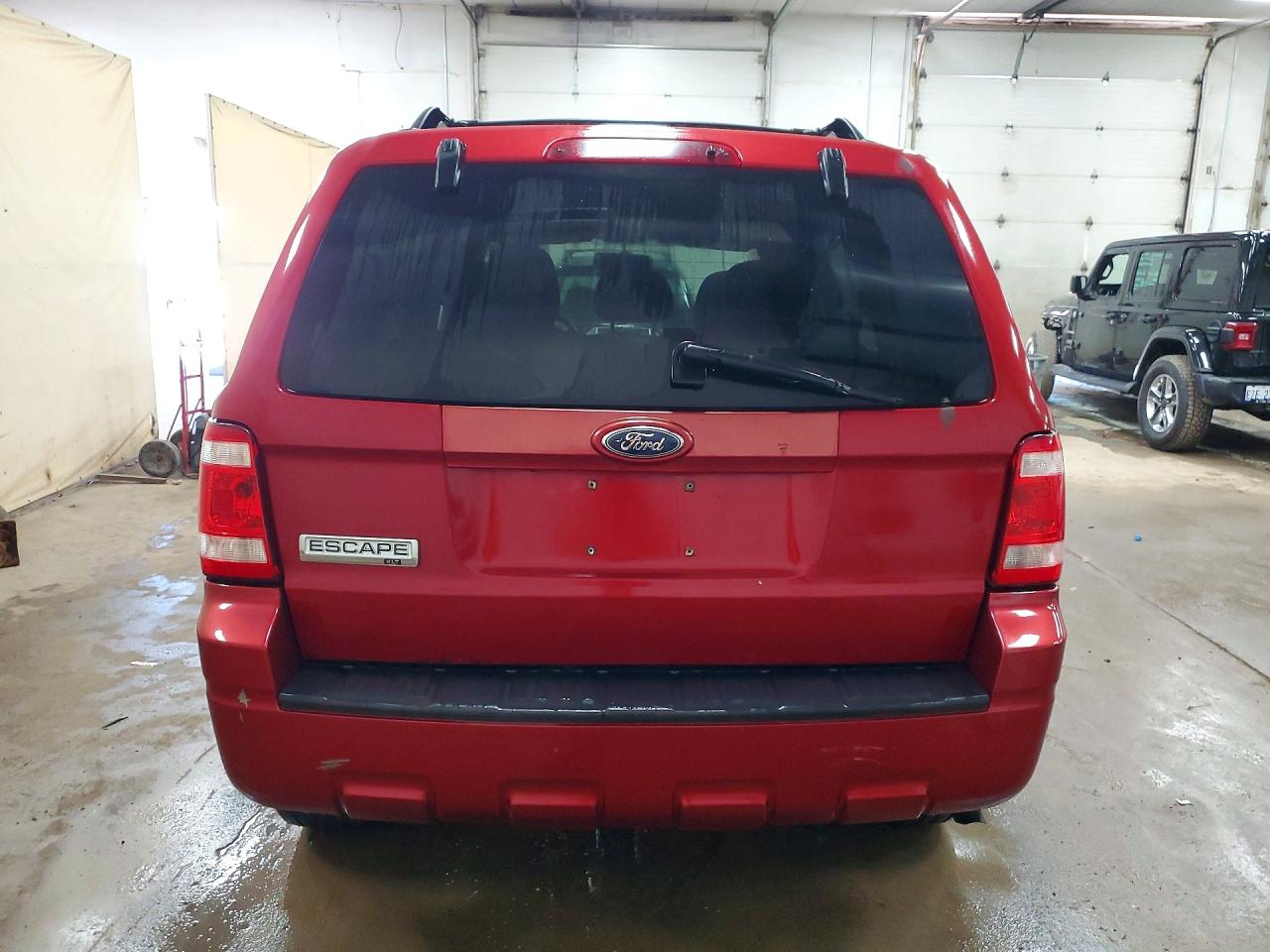 2009 FORD ESCAPE