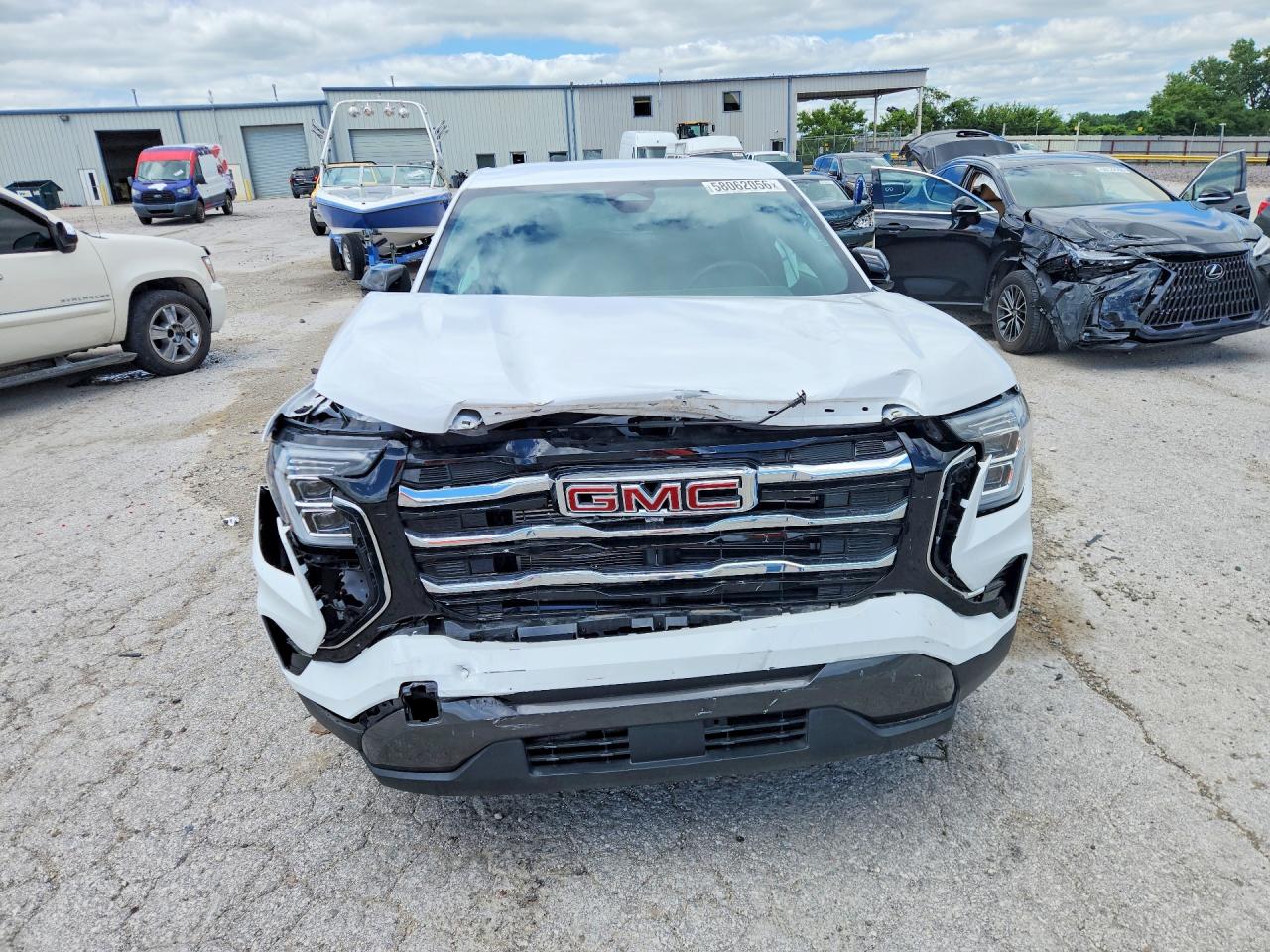 2025 GMC TERRAIN
