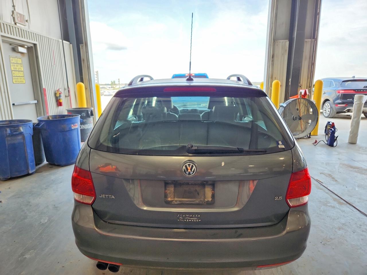 2009 VOLKSWAGEN JETTA