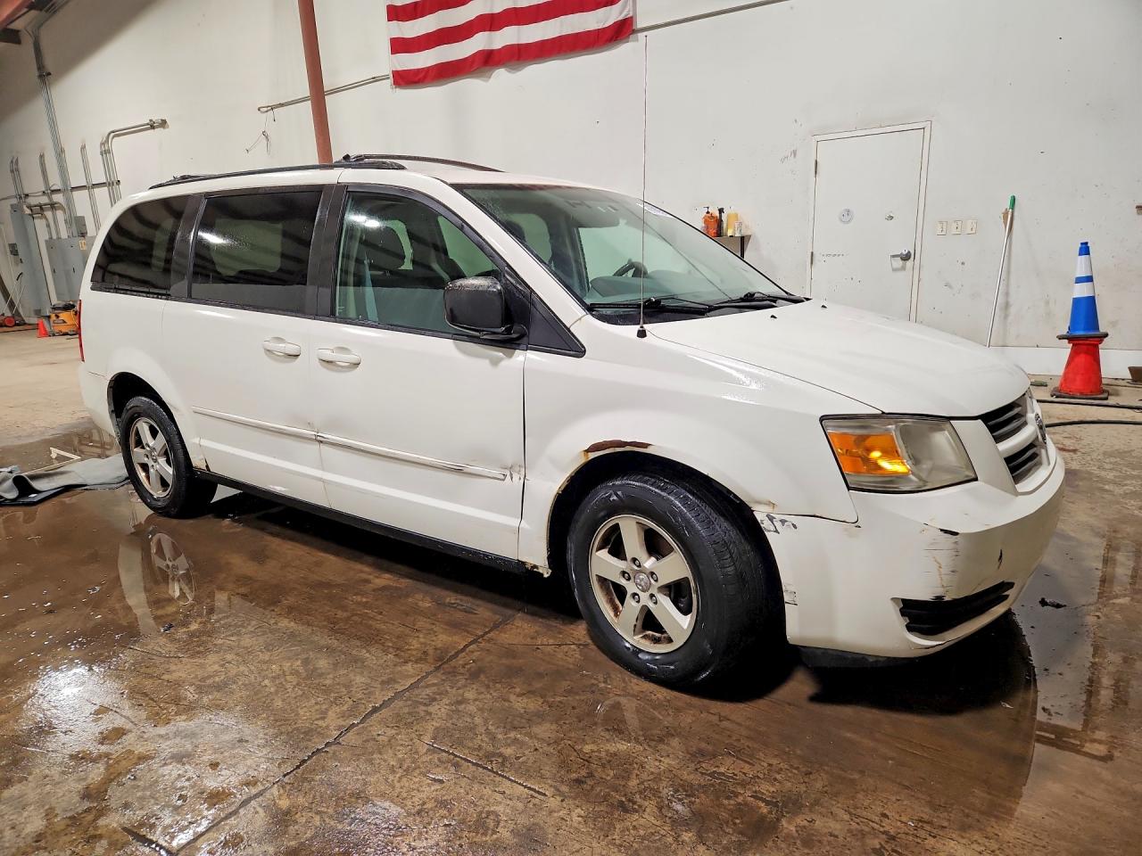 2010 DODGE CARAVAN