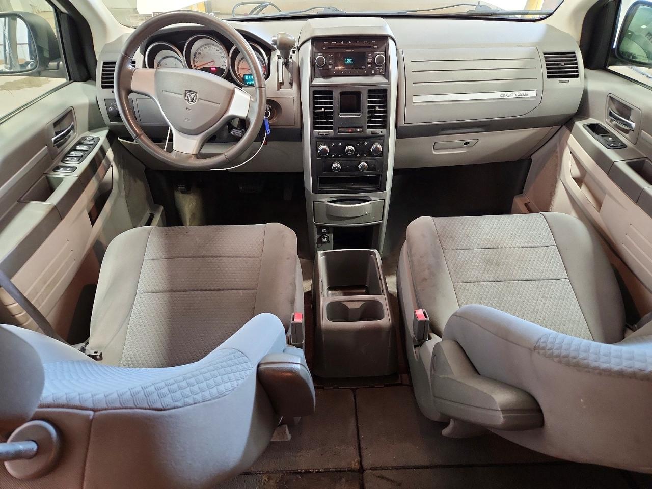2010 DODGE CARAVAN