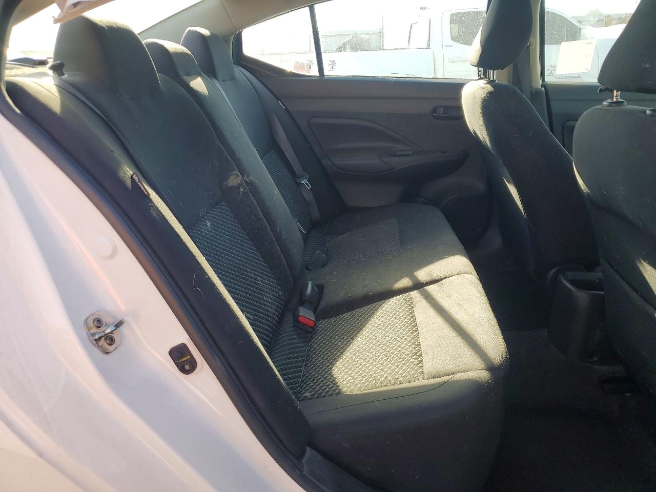 2021 NISSAN VERSA
