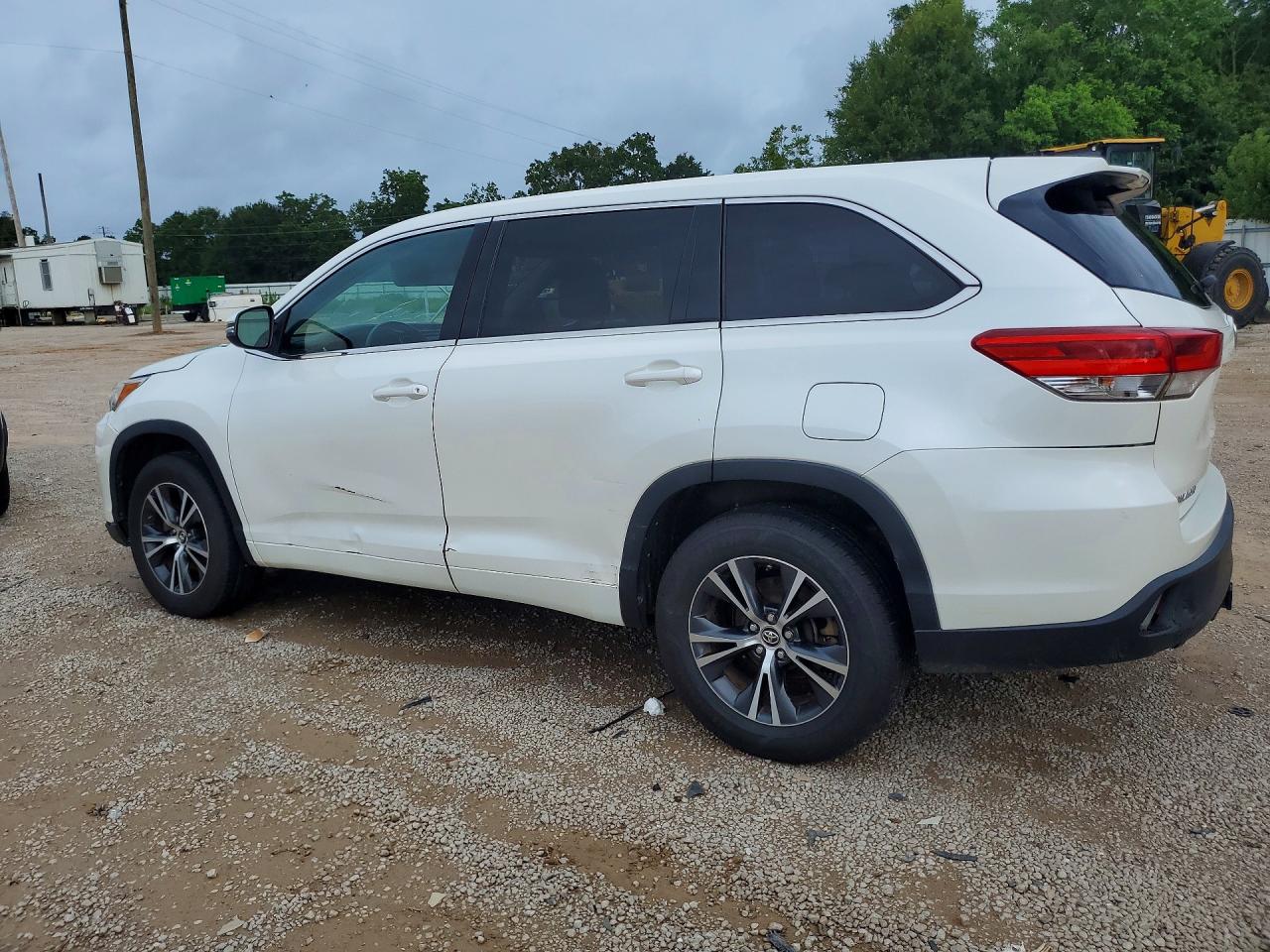 2017 TOYOTA HIGHLANDER