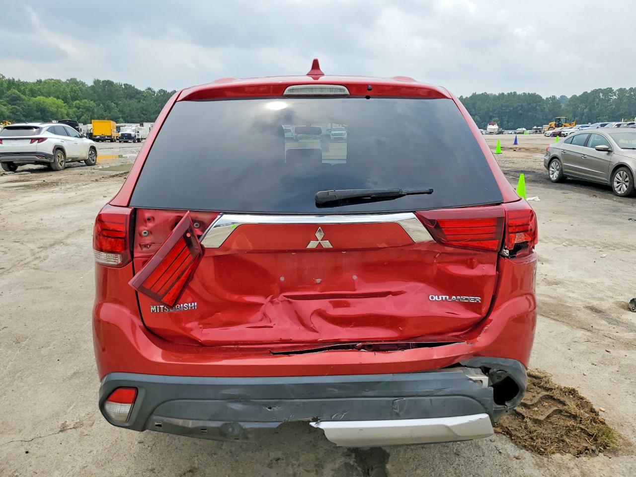 2018 MITSUBISHI OUTLANDER