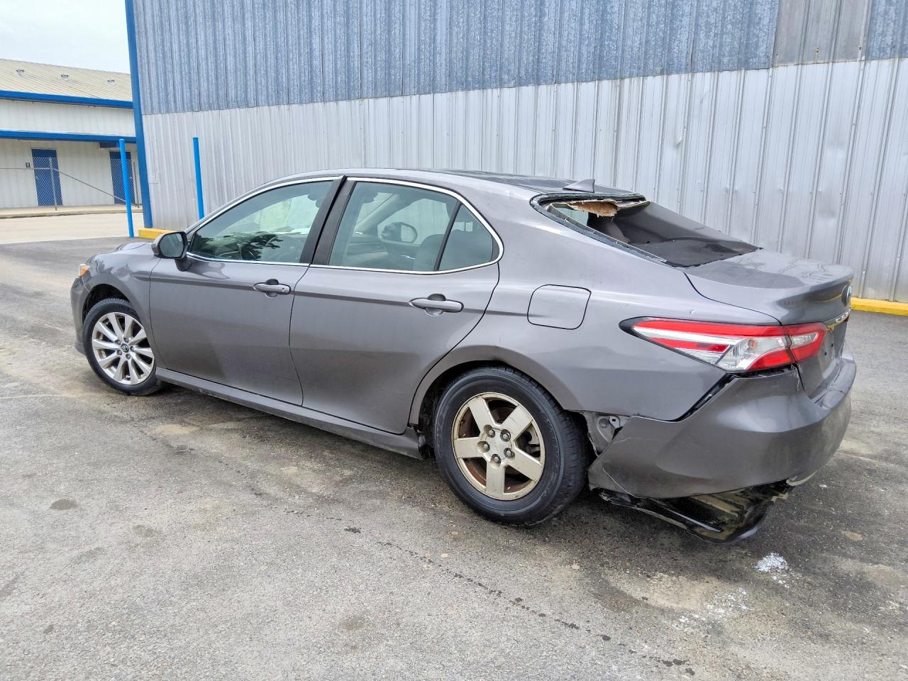 2020 TOYOTA CAMRY