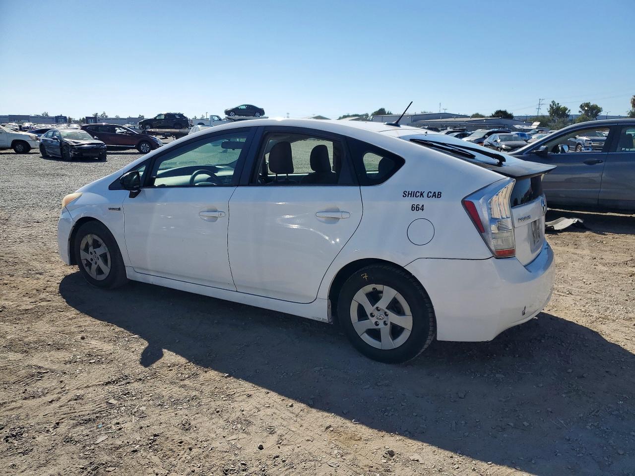 2011 TOYOTA PRIUS