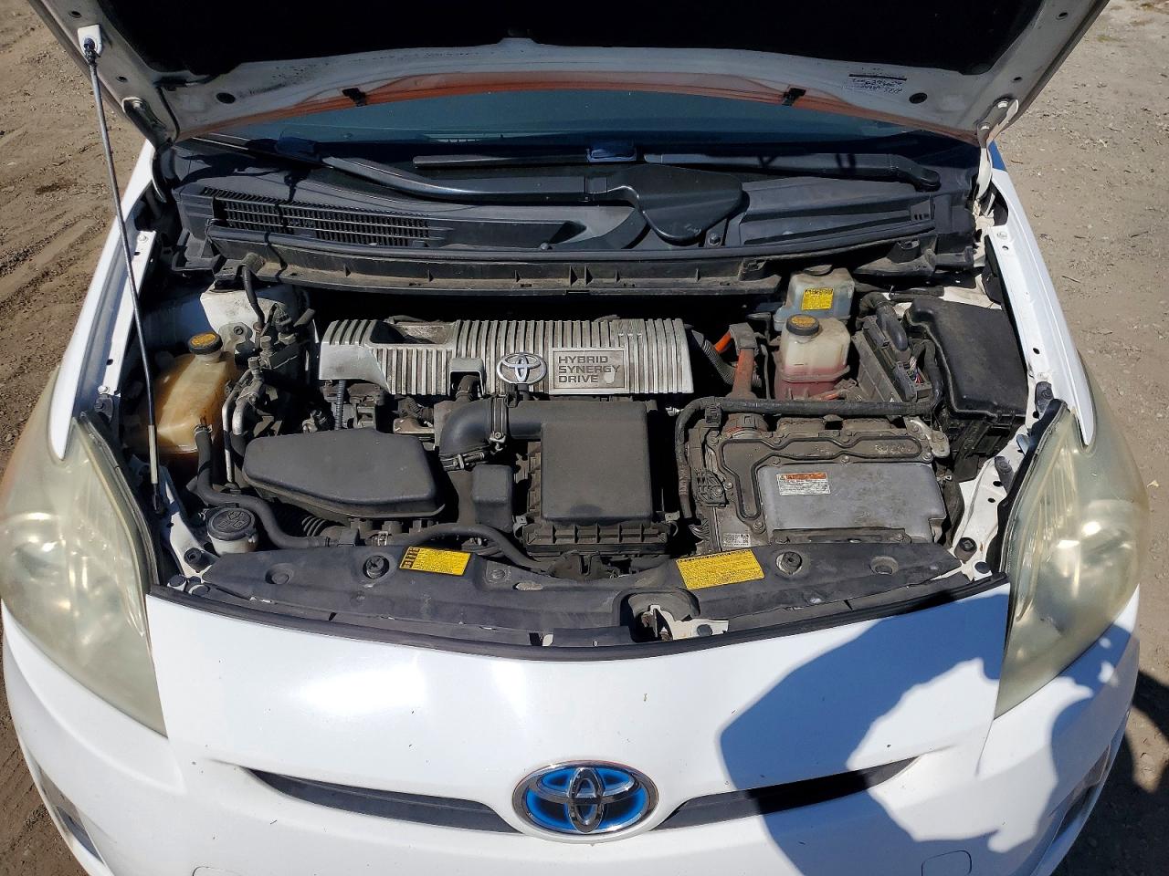 2011 TOYOTA PRIUS