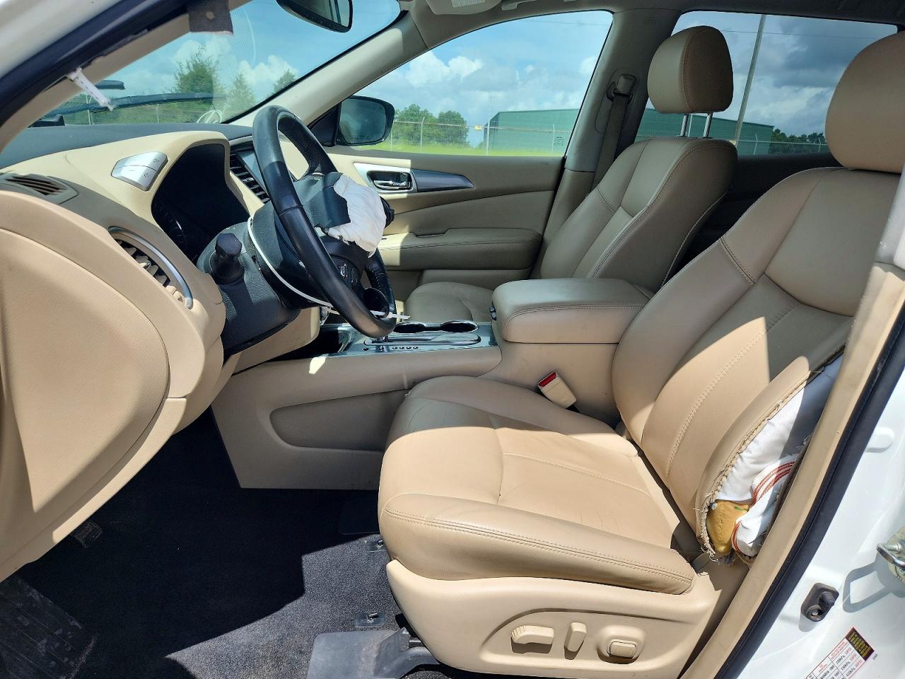 2017 NISSAN PATHFINDER