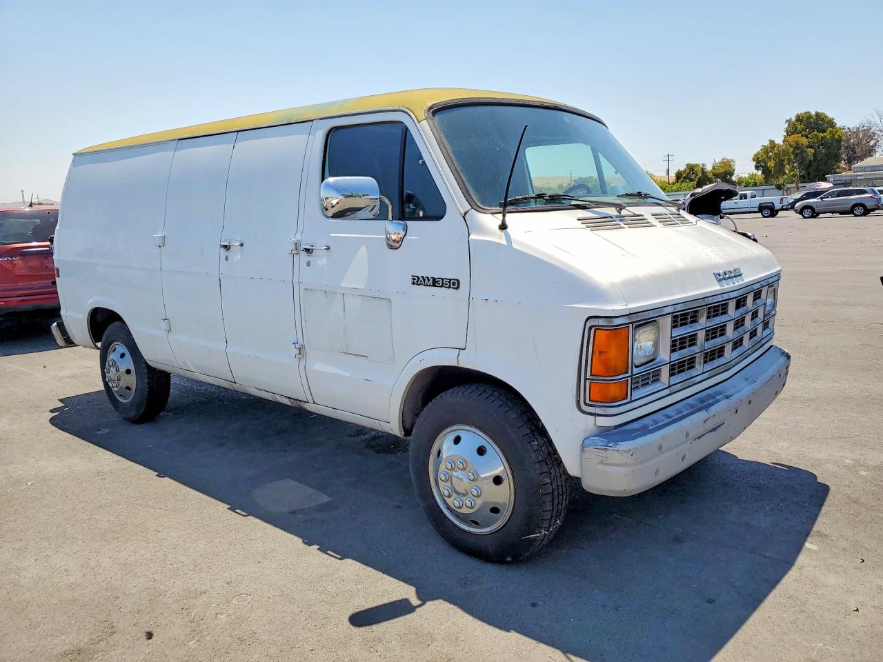 1992 DODGE B SERIES