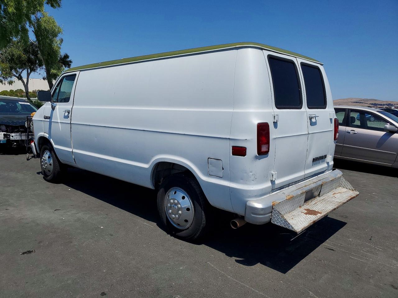 1992 DODGE B SERIES