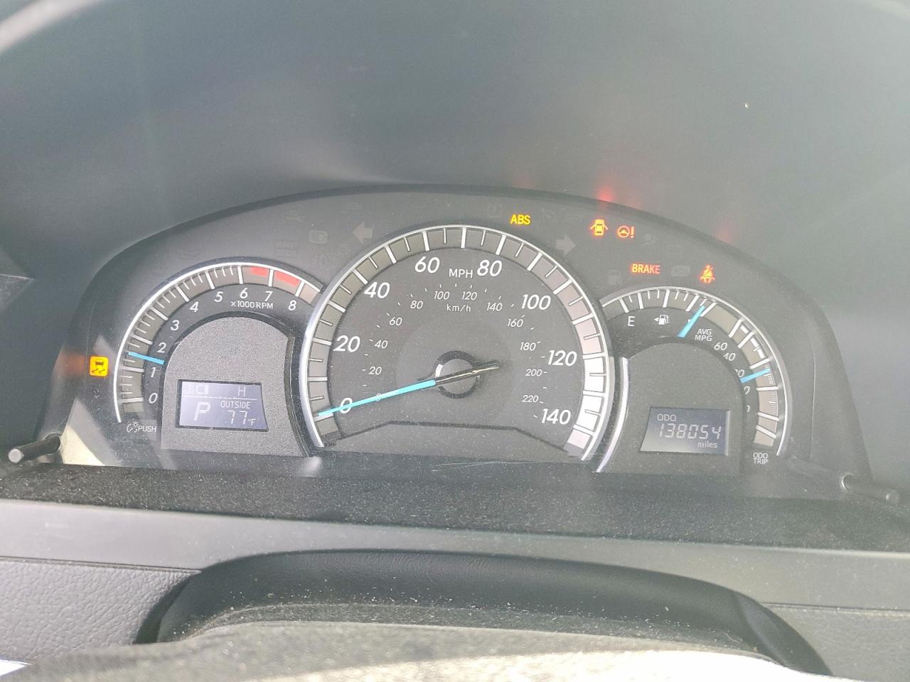 2014 TOYOTA CAMRY