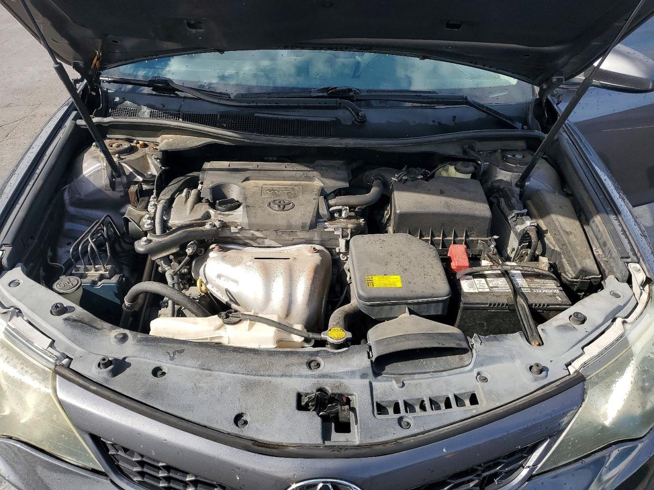 2014 TOYOTA CAMRY
