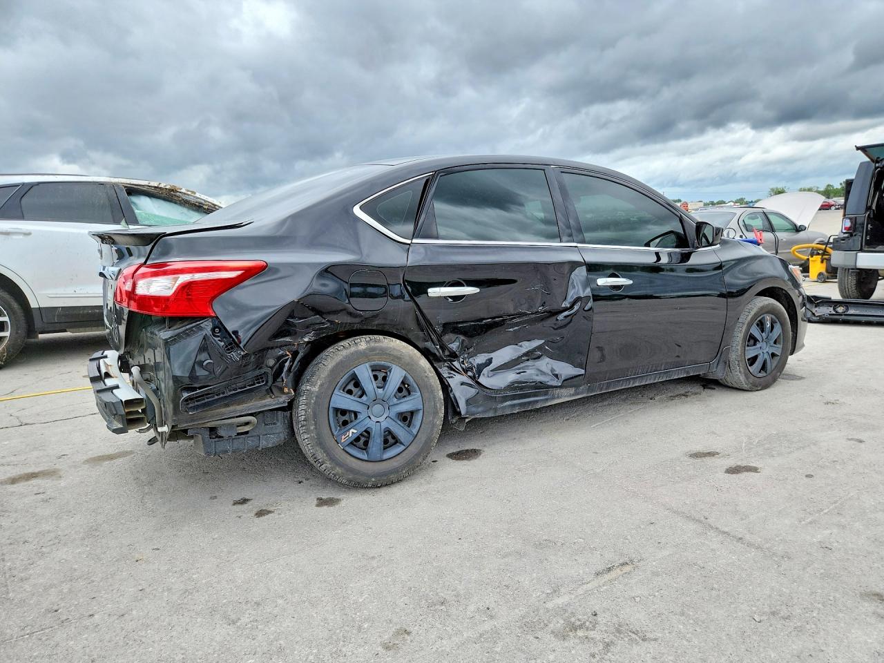 2018 NISSAN SENTRA