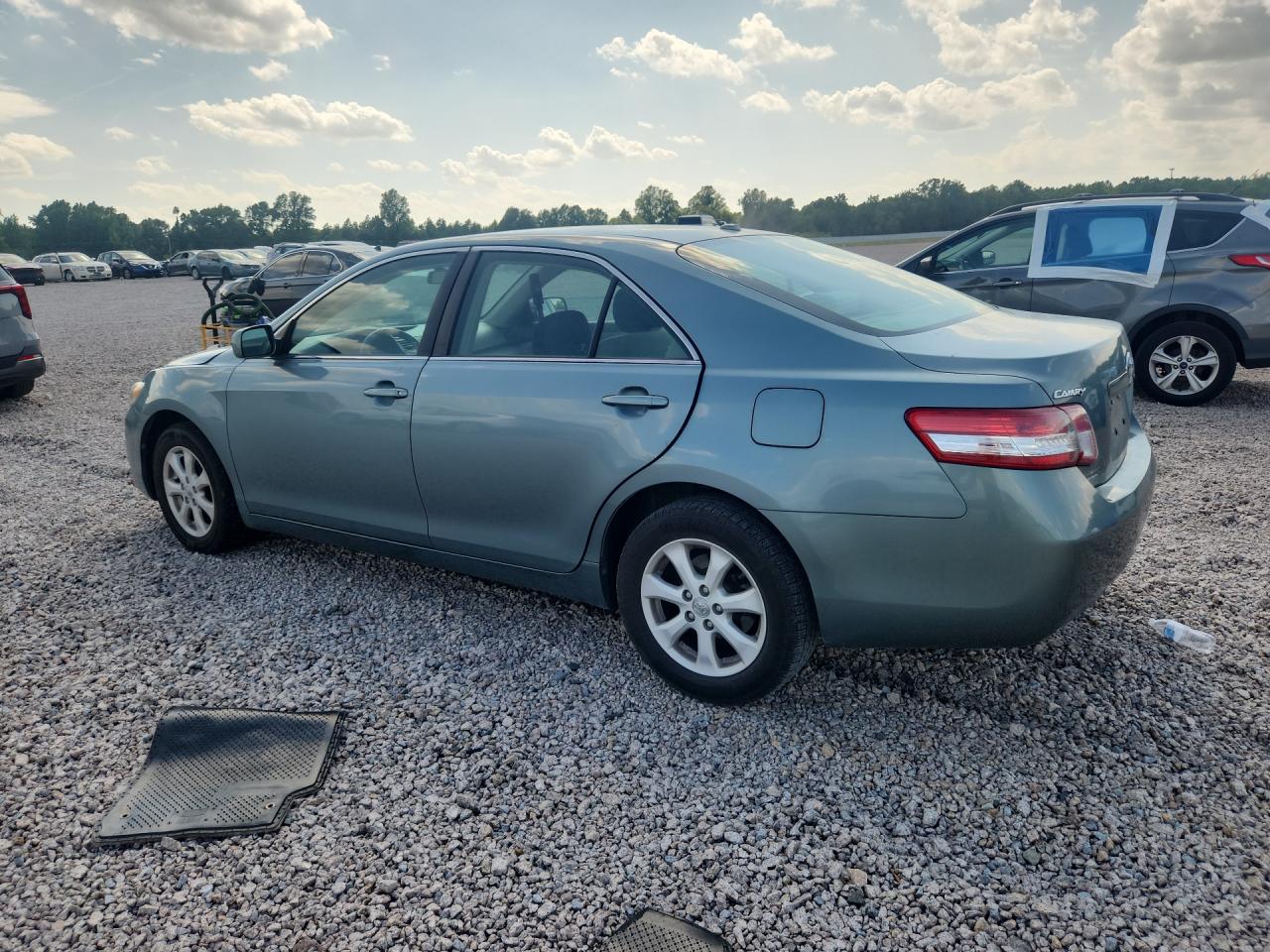 2011 TOYOTA CAMRY