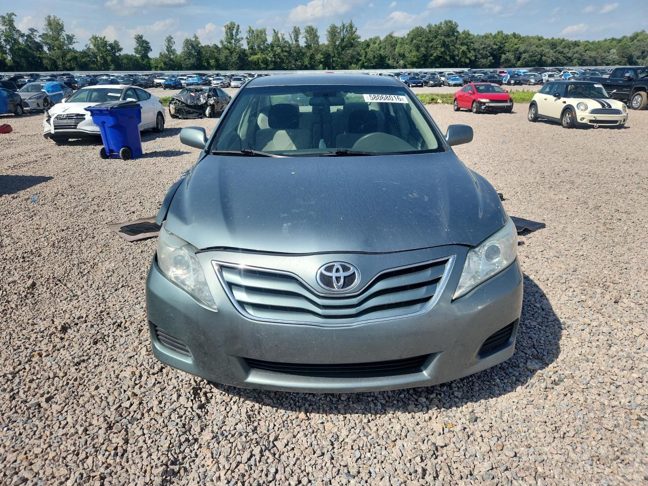 2011 TOYOTA CAMRY