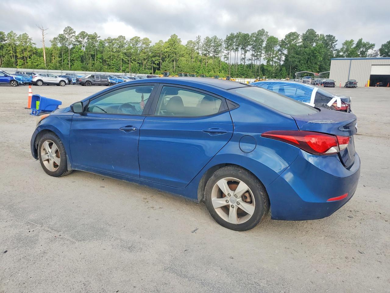 2013 HYUNDAI ELANTRA