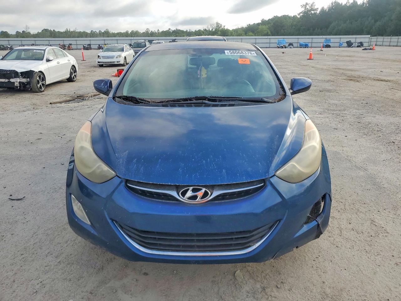 2013 HYUNDAI ELANTRA