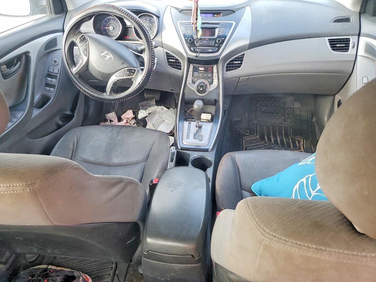 2013 HYUNDAI ELANTRA