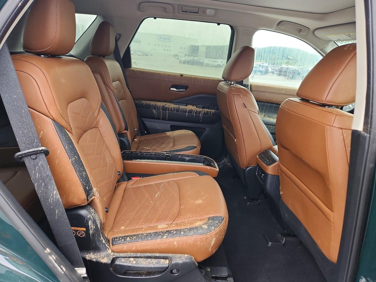 2022 NISSAN PATHFINDER