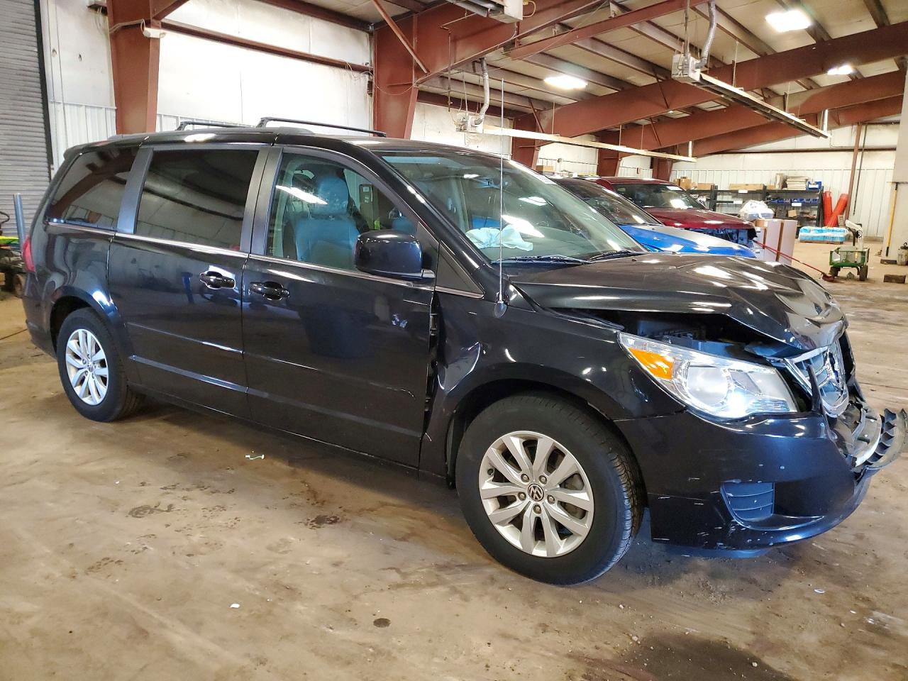 2013 VOLKSWAGEN ROUTAN