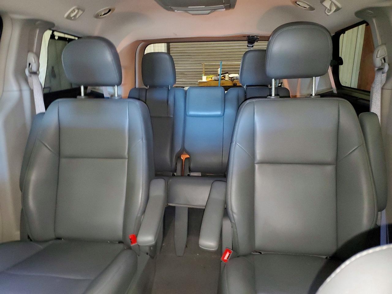 2013 VOLKSWAGEN ROUTAN