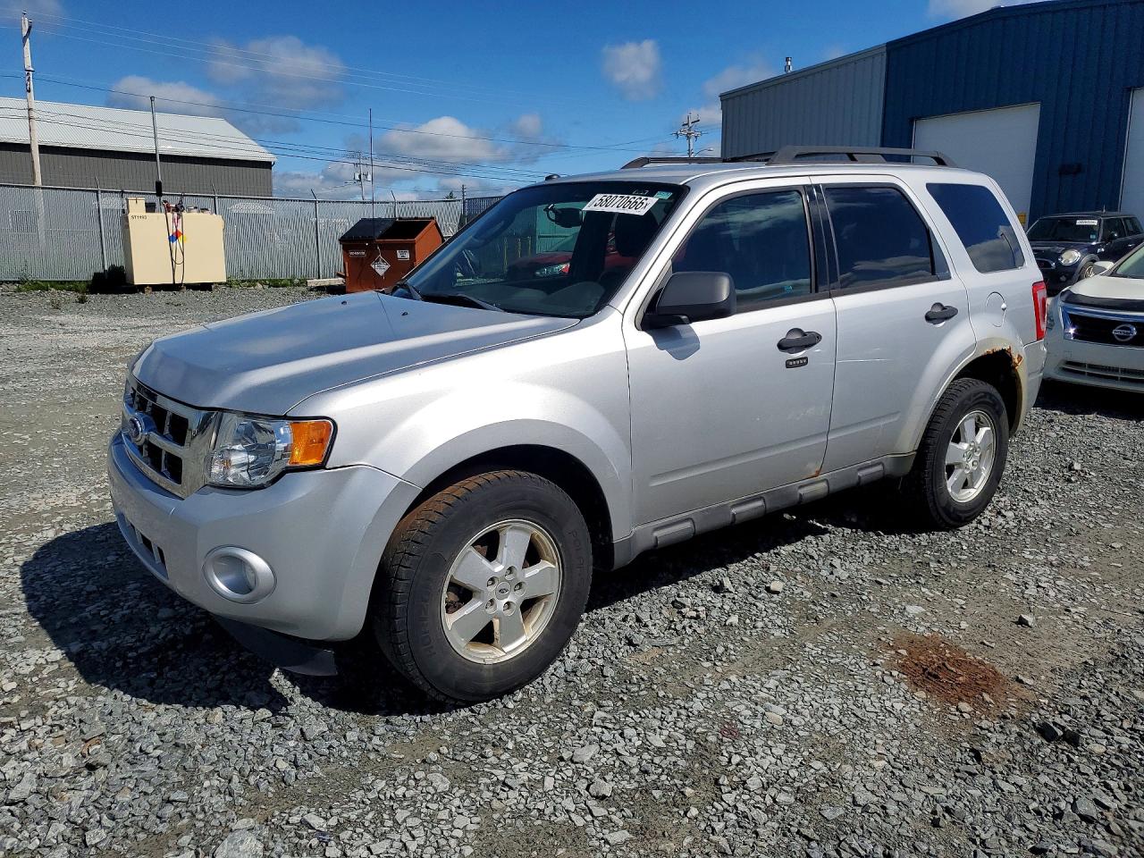 2011 FORD ESCAPE
