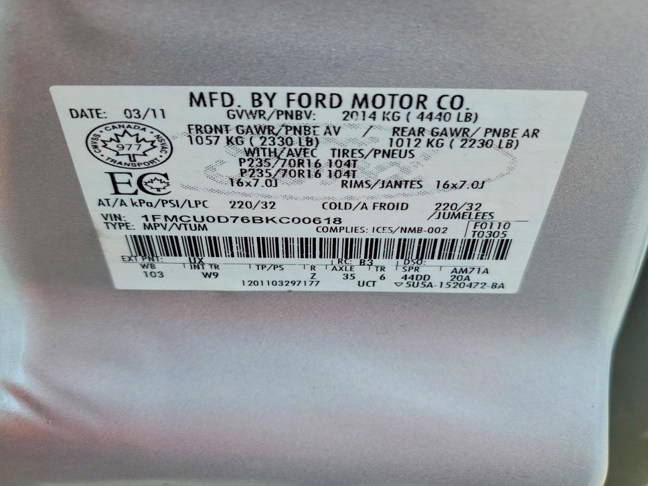 2011 FORD ESCAPE