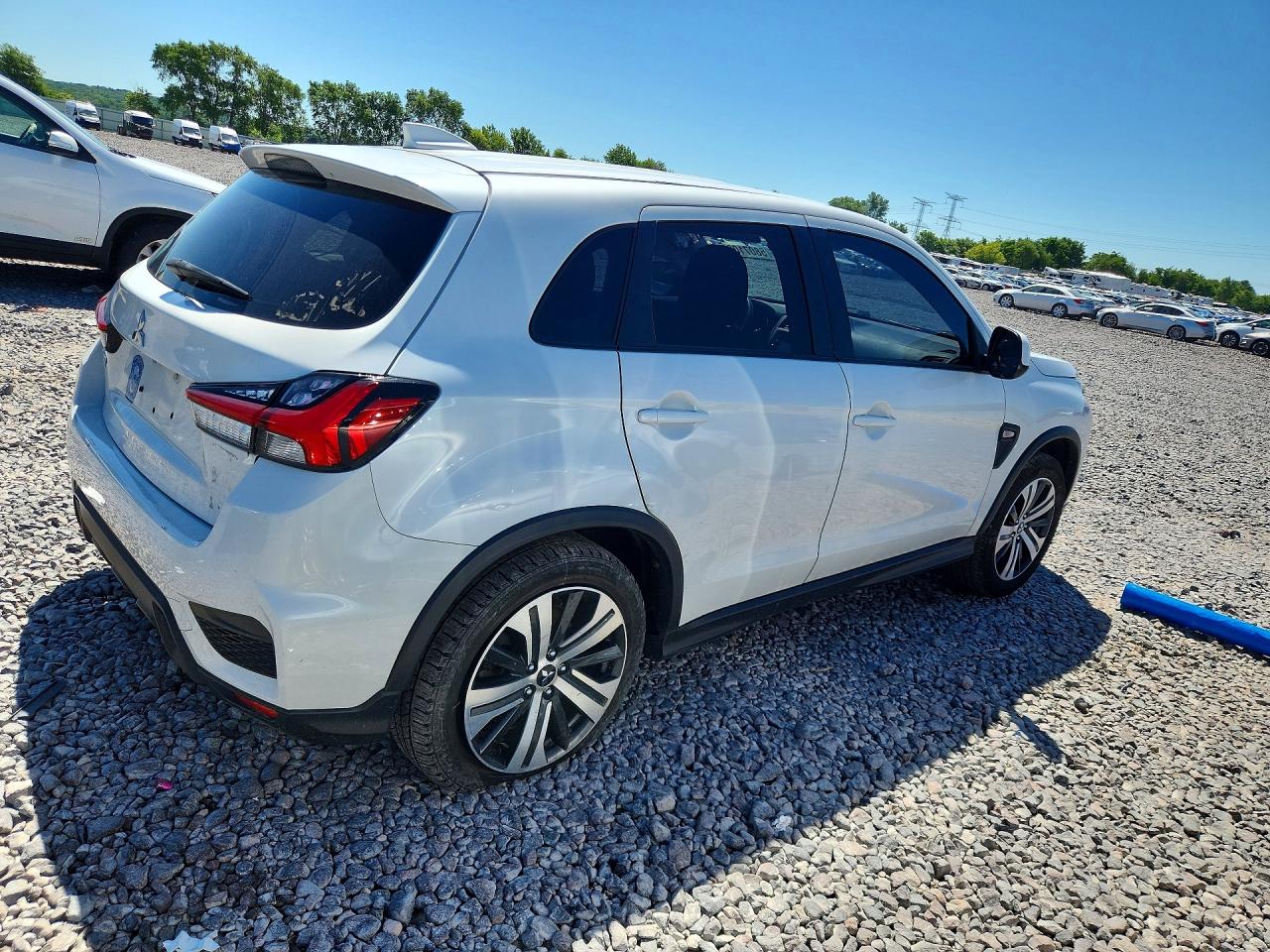 2021 MITSUBISHI OUTLANDER
