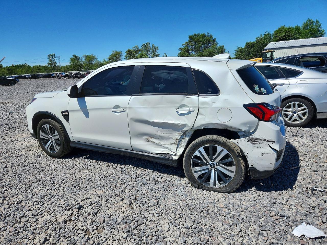 2021 MITSUBISHI OUTLANDER