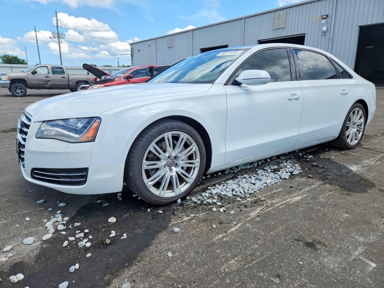 2014 AUDI A8