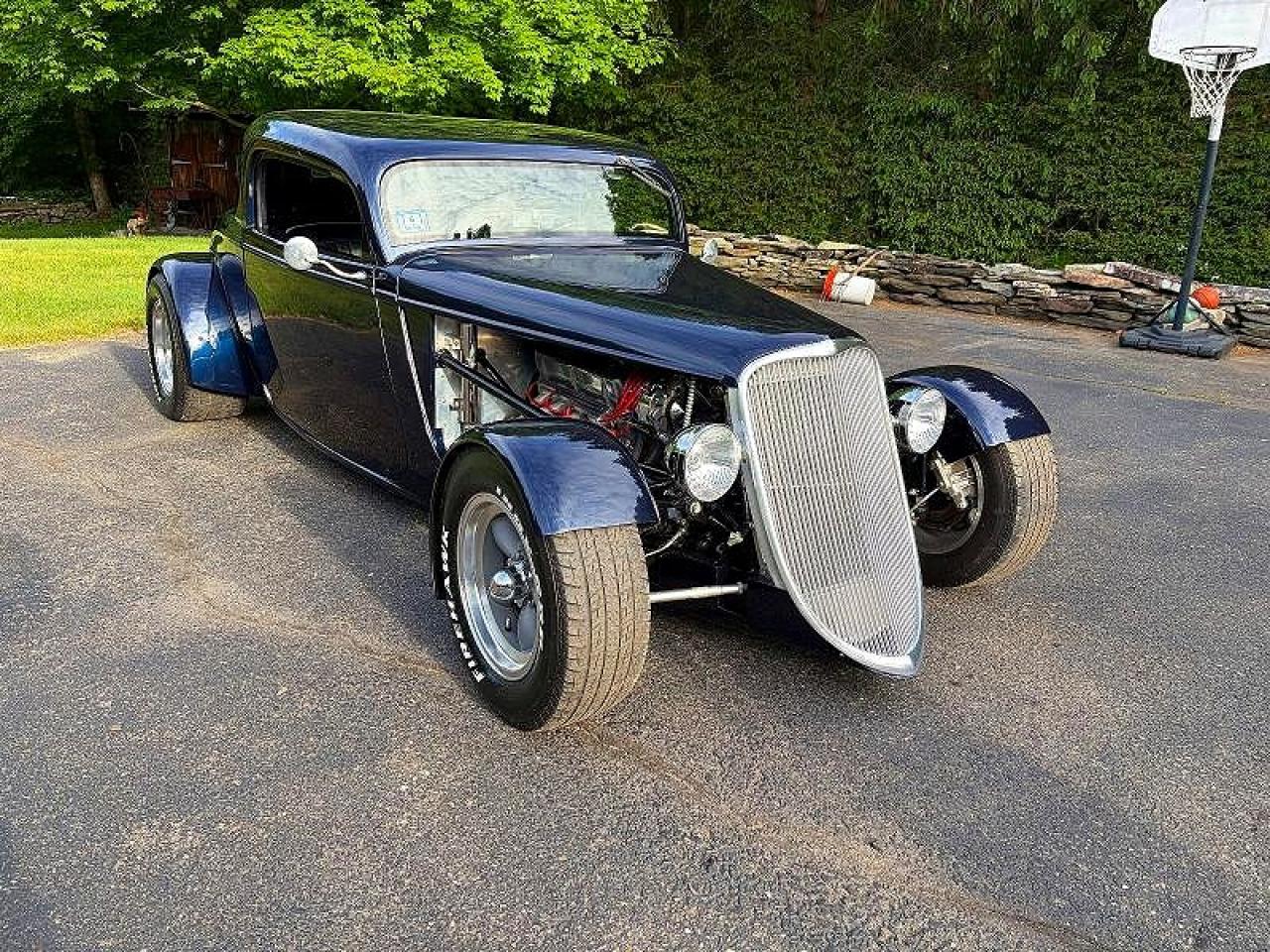 1933 FORD
