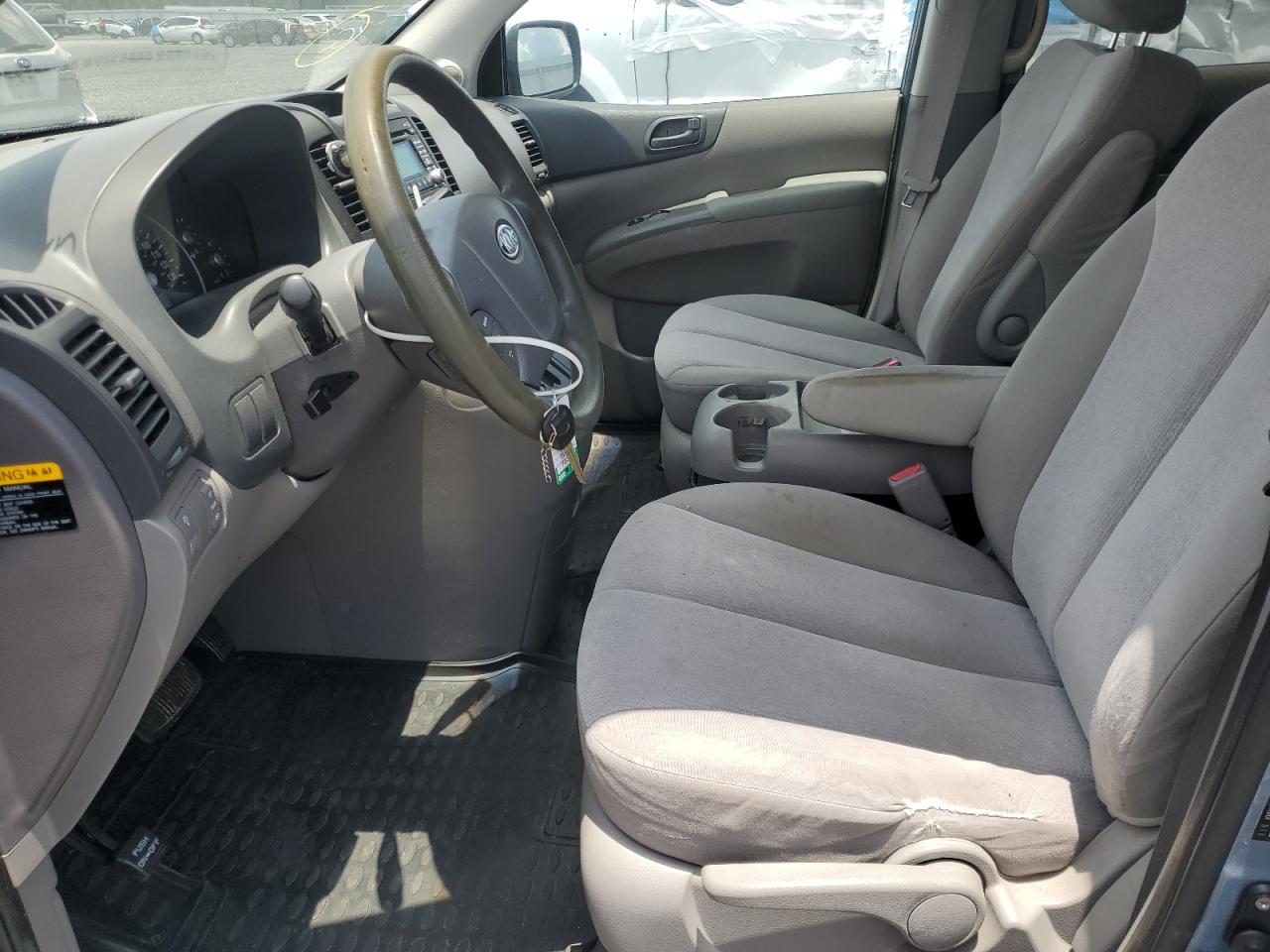 2012 KIA SEDONA