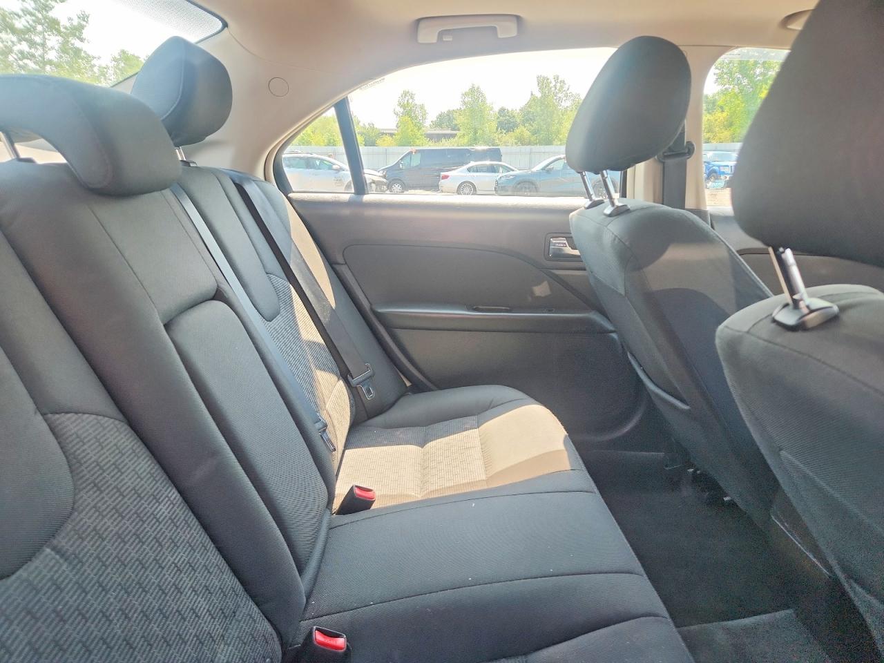 2011 FORD FUSION