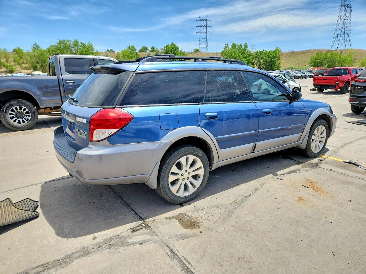 2009 SUBARU OUTBACK