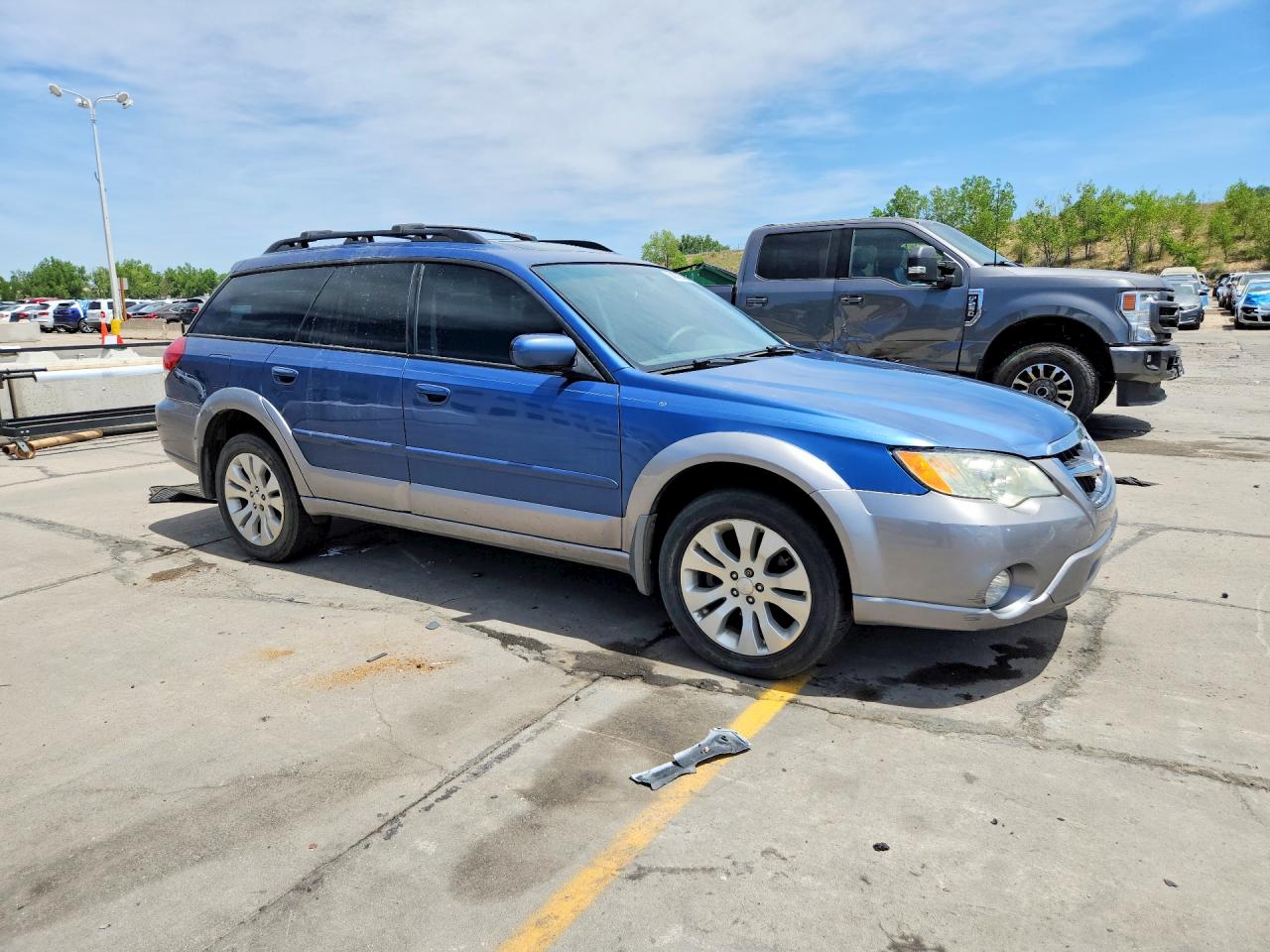 2009 SUBARU OUTBACK