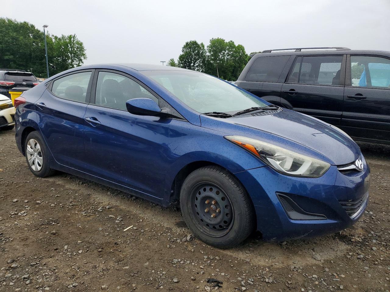 2016 HYUNDAI ELANTRA