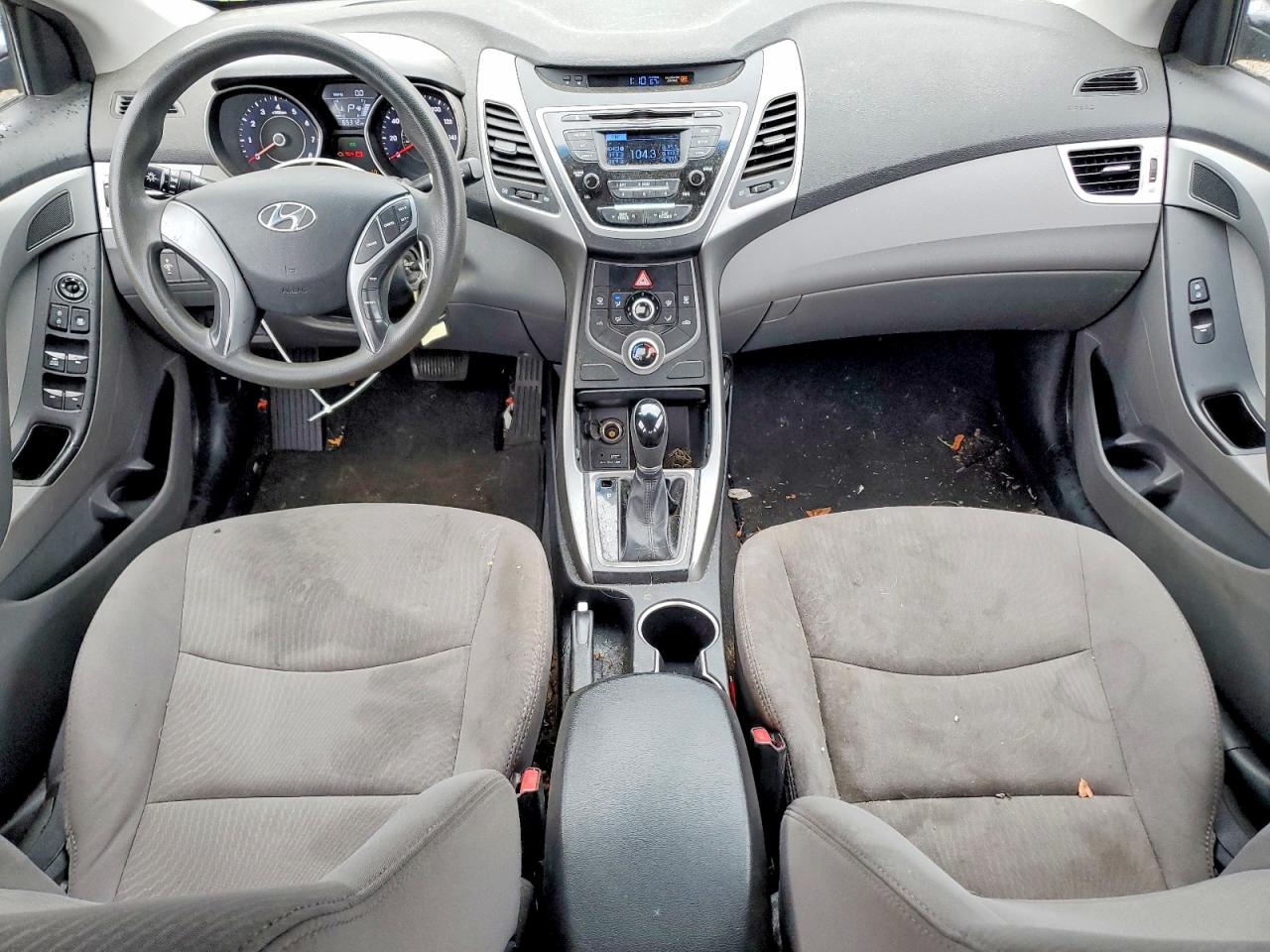 2016 HYUNDAI ELANTRA