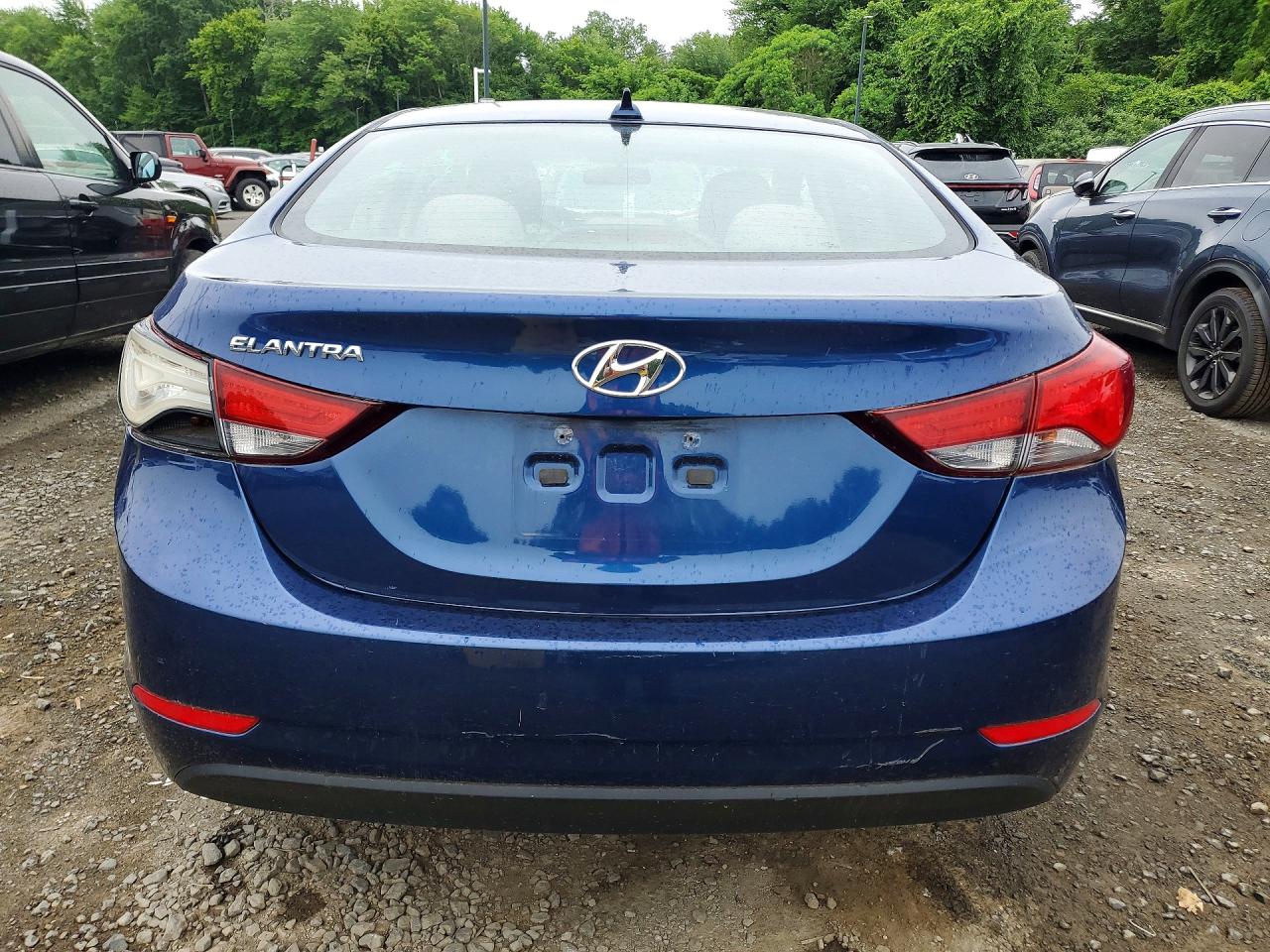 2016 HYUNDAI ELANTRA