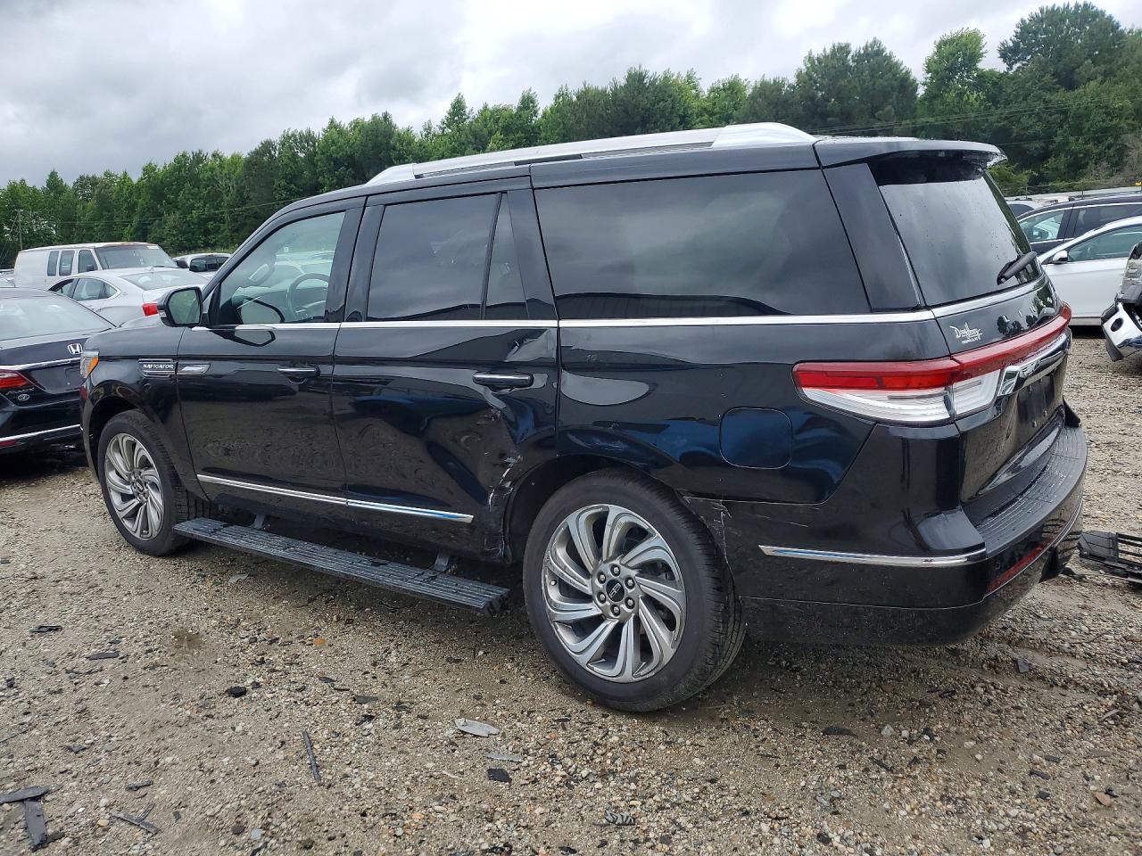 2022 LINCOLN NAVIGATOR