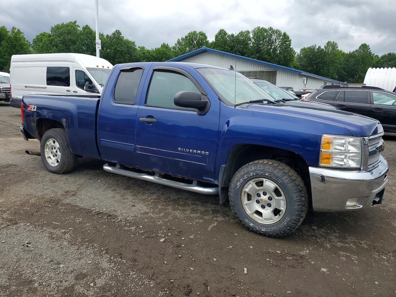 2013 CHEVROLET SILVERADO