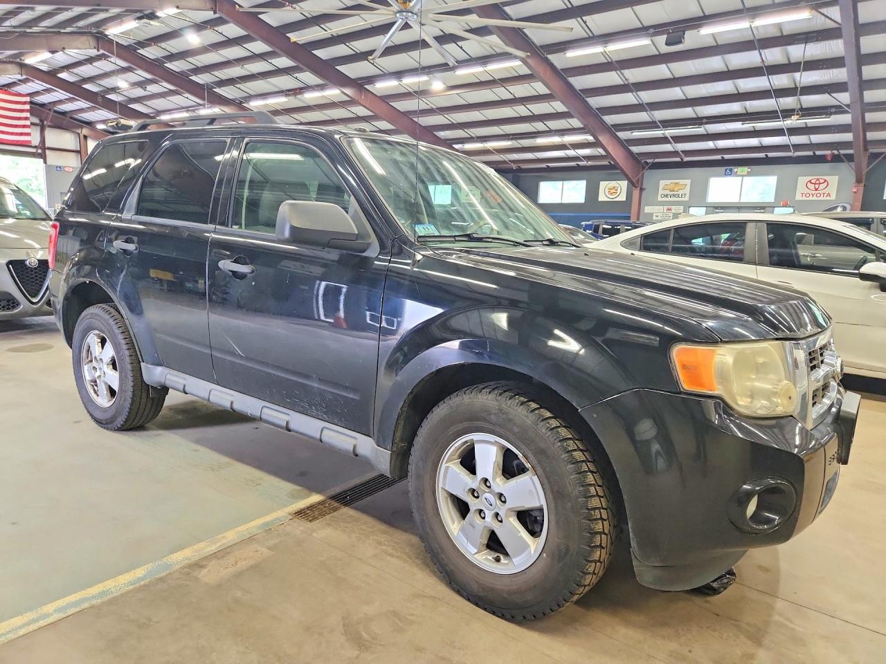 2010 FORD ESCAPE