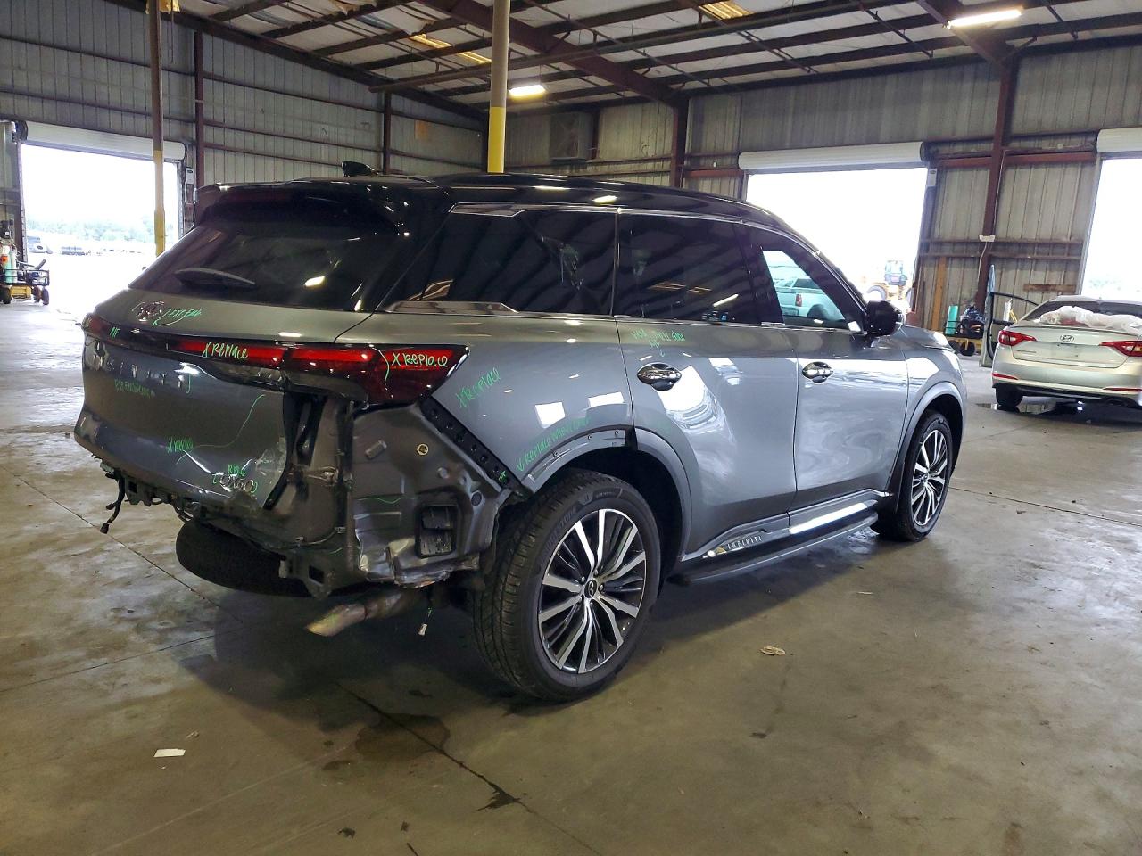 2023 INFINITI QX60