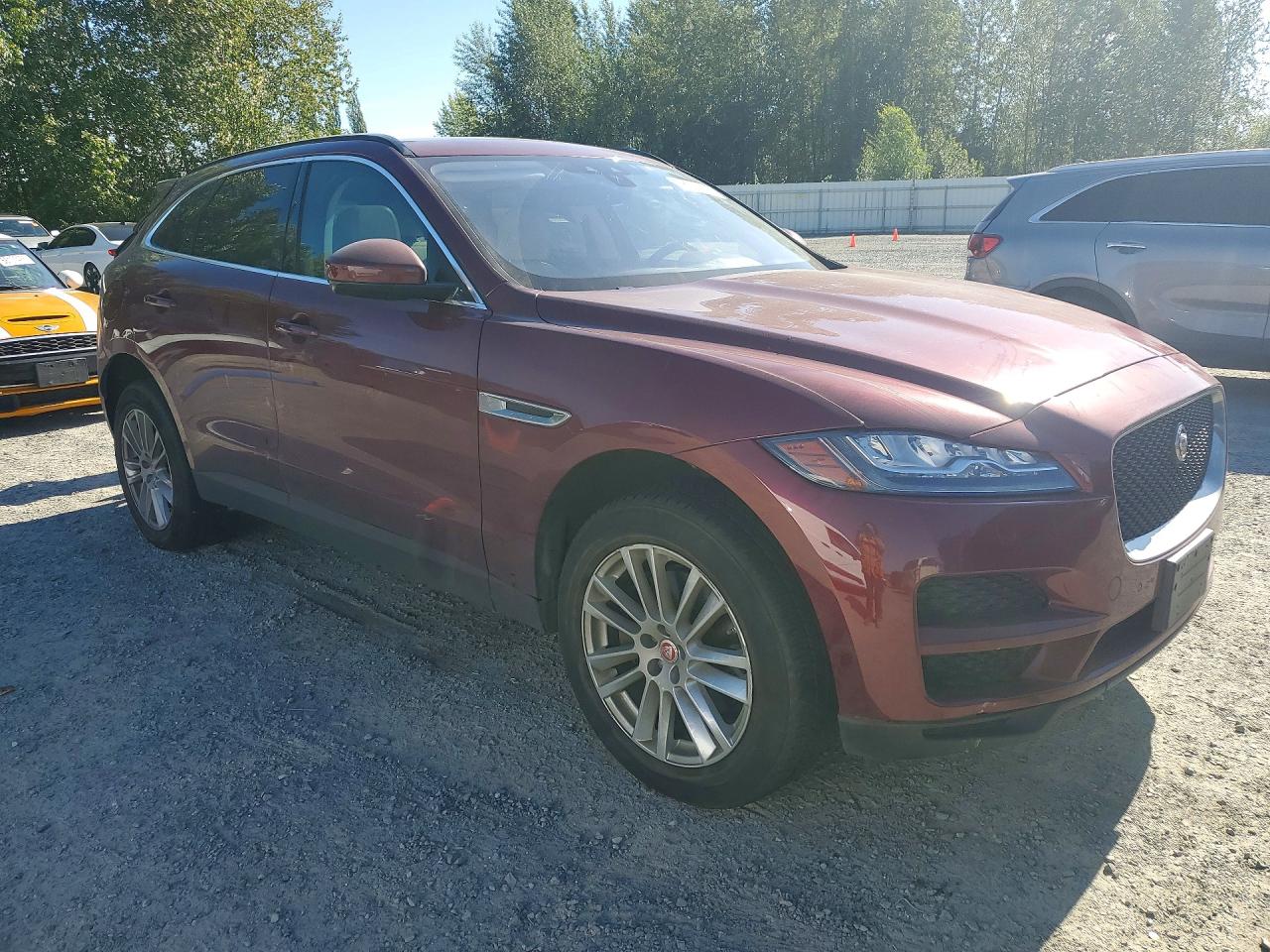 2017 JAGUAR F-PACE