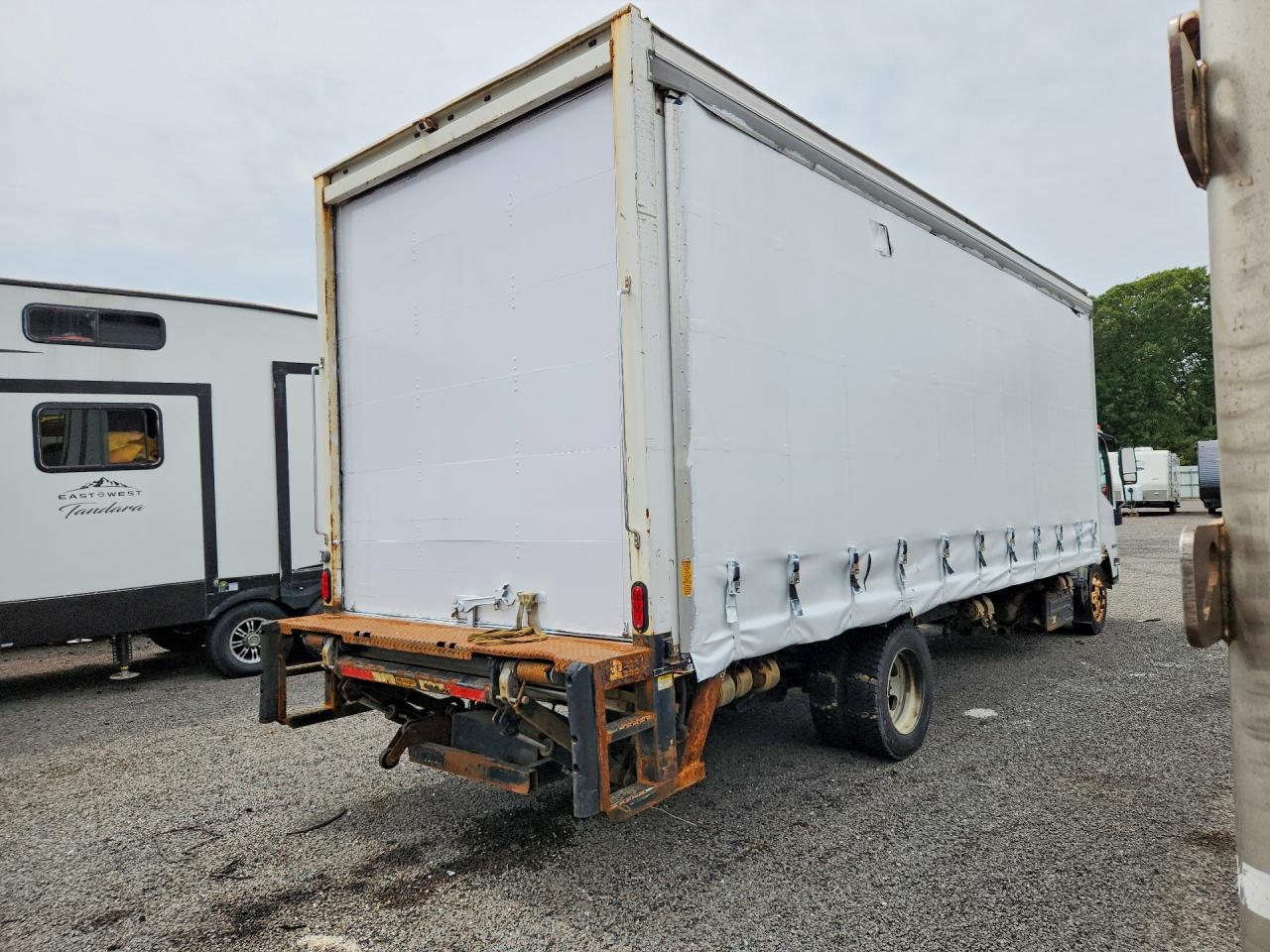 2017 ISUZU NPR