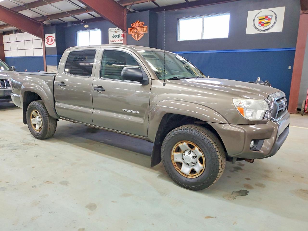 2014 TOYOTA TACOMA