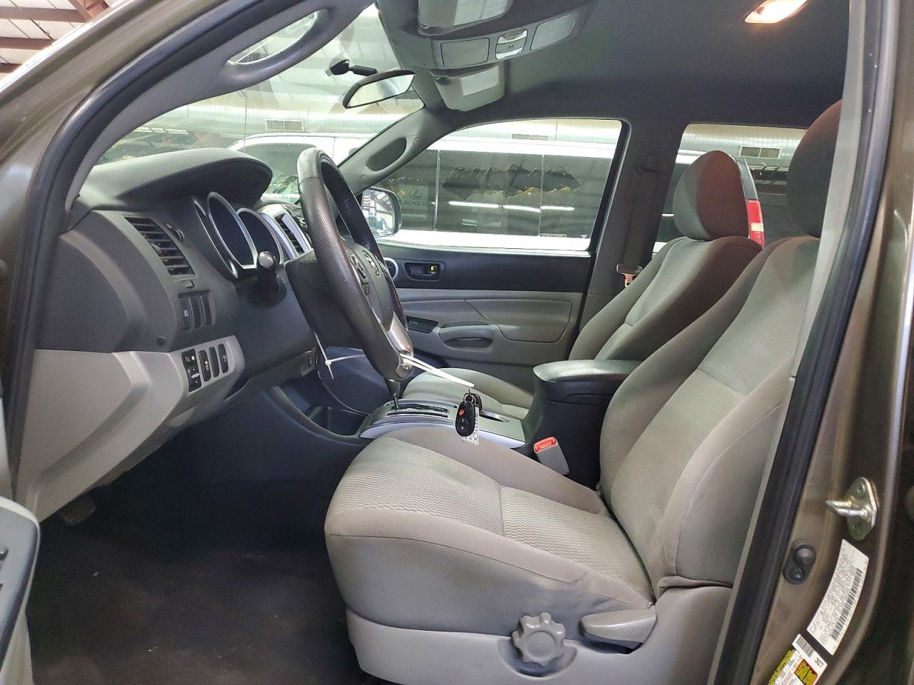 2014 TOYOTA TACOMA